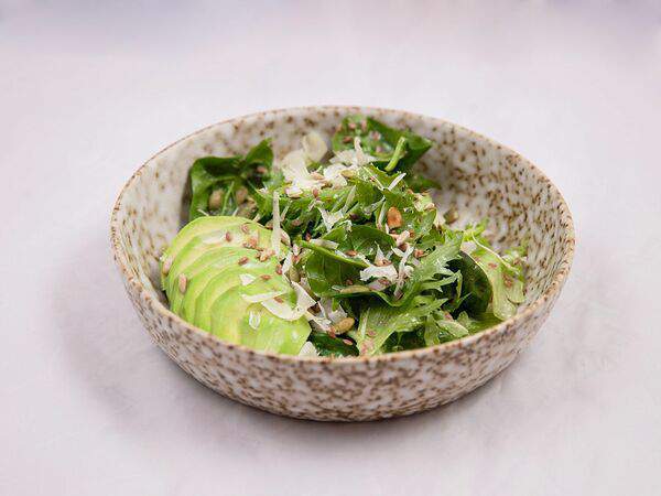 Маммас - Зеленый салат с авокадо