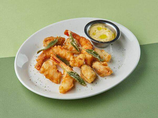 Osteria Mario - Фритто мисто с айоли из масла артишоков и анчоусов