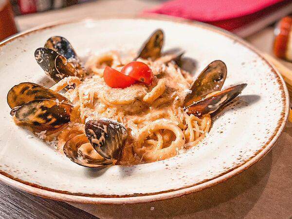 Русь - Спагетти с мидиями