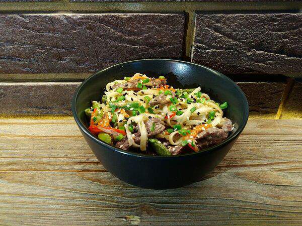 Terkin Gastro Pub - Лапша со свининой