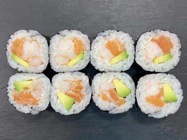 Лосось sushi & oysters - Футо маки