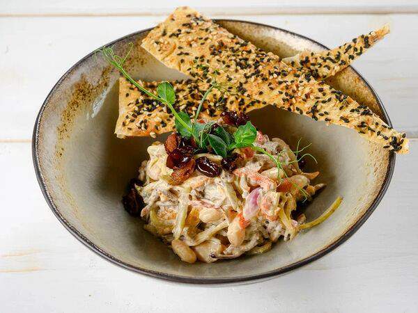 Лель - Копченый язык с овощами, в заправке из домашнего майонеза с хрустящей фасолью