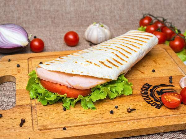 HotDogger - Ролл с ветчиной