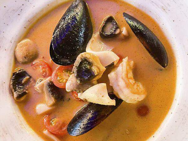 Praslin - Том Ям