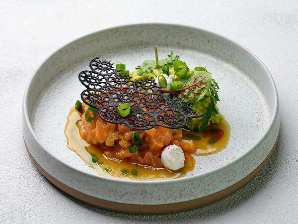 Базилик - Тартар из лосося