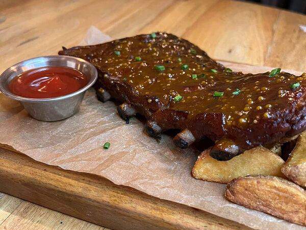 Ребро - Свиные рёбрышки в медово-горчичном соусе