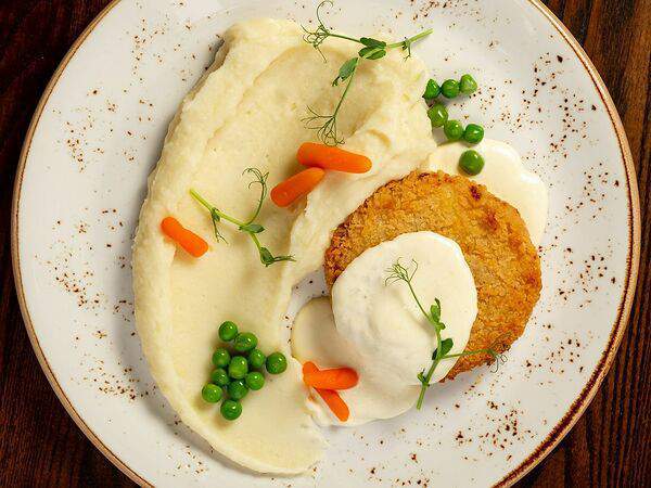 Онегин - Котлета рыбная с картофелем толченным