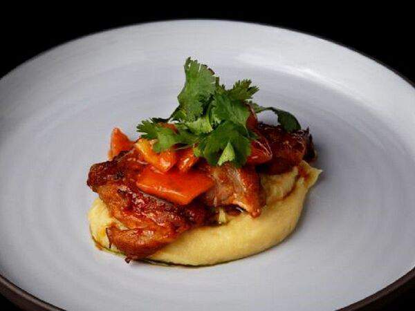 Кабуки - Куриное бедро, с кокосовым картофелем и мисо