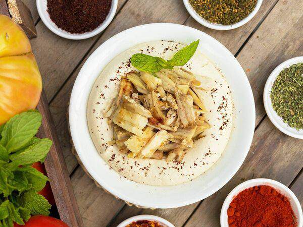 Дубай Фьюжен Арабская кухня - Хумус с куриной шаурмой