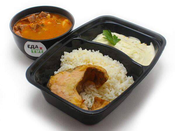 Еда тут - Ланч-бокс №20 со стейком из горбуши