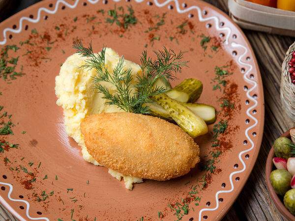 Корчма Хуторок - Сочная котлета по-киевски