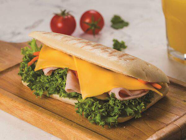 Хлебные истории - Сэндвич с ветчиной на хлебе панини