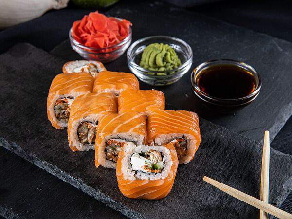 Burgerock - Ролл Филадельфия с угрём