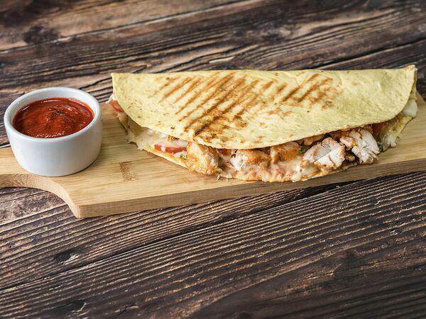 Shelby Grill - Кесадилья