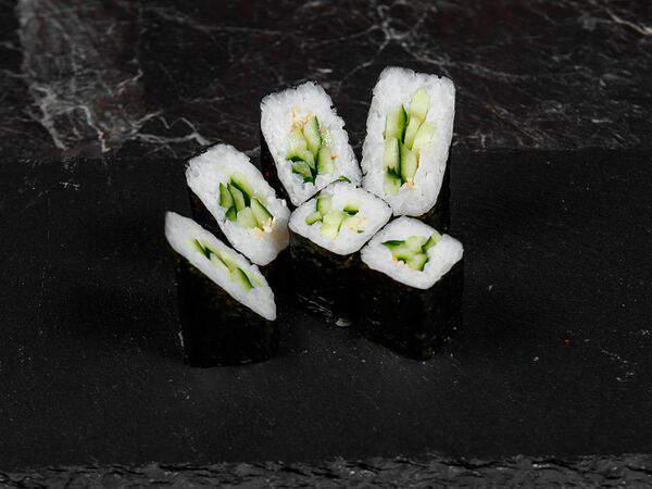 Суши кушай - Ролл с огурцом