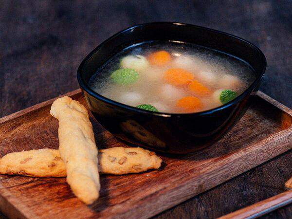 Между нами булочками - Суп куриный