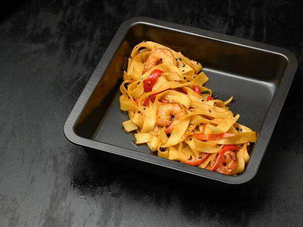 By mama - Паста с овощами в соусе терияки c основой на выбор