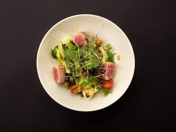 Bliss Bistro - Салат Нисуаз