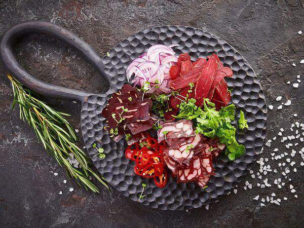 Eshak - Ассорти мясных деликатесов