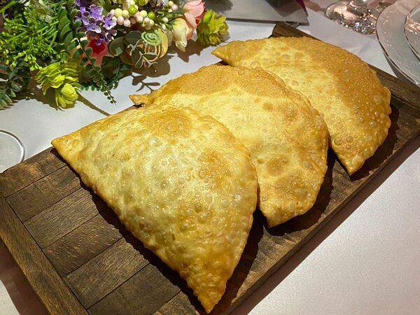 Не горюй - Чебурек с бараниной