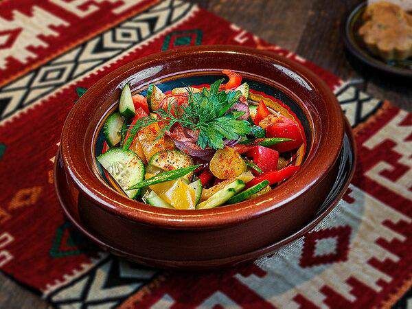 Вински Подрум - Салат по-сербски