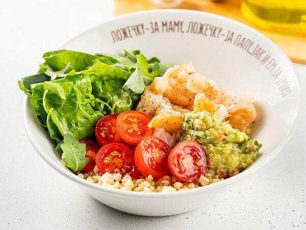 АндерСон - Боул с креветками, булгуром, томатами, гуакамоле и чили ореховым соусом