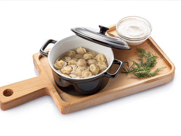 Шоколадница - Мини-пельмени с говядиной, сливочным маслом и сметаной