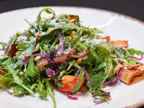 Mr. Fox - Салат с руколой и беконом