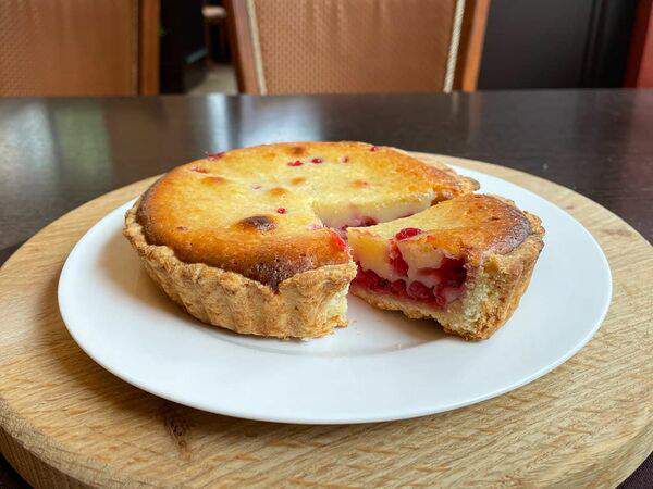 Штолле - Киш с красной смородиной