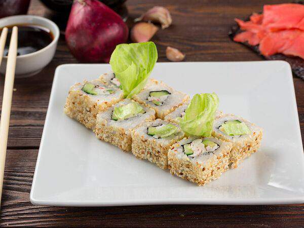 Town House - Ролл Цезарь с лососем