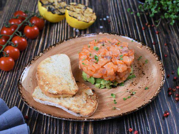 Cernovar - Тартар из семги