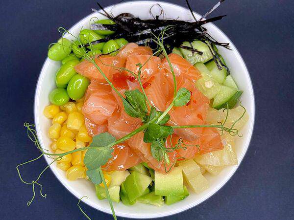 Tokyo Box - Поке с лососем