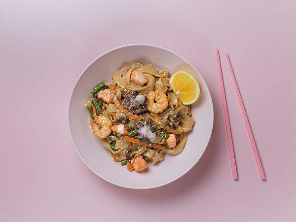 Rollwell - Wok с морепродуктами