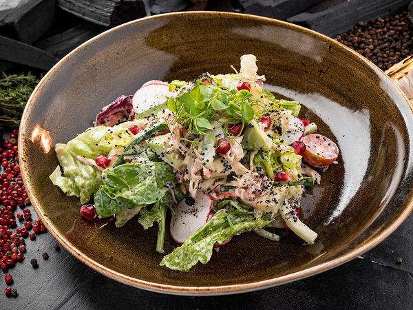 Corner Grill - Салат калифорния