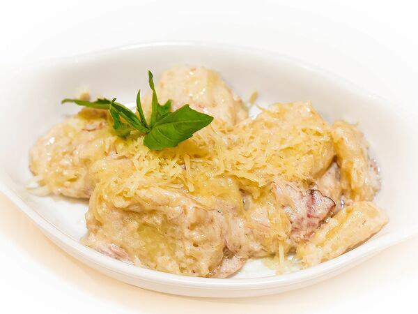 Траттория пицца - Ньокки с соусом Карбонара