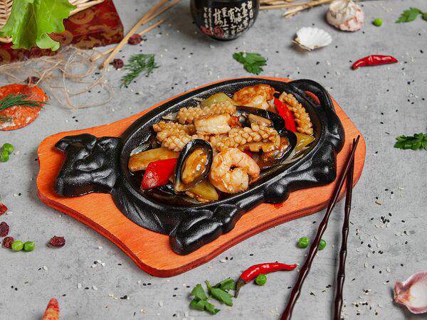 Тайшань - Морепродукты, жаренные на сковороде