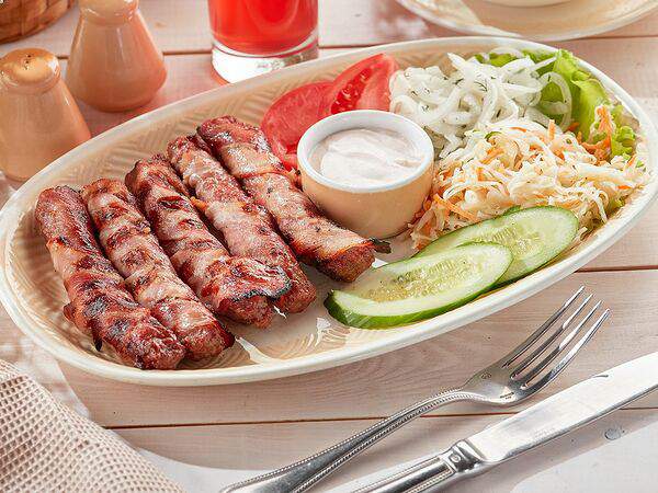 Югославия - Чевапи в беконе