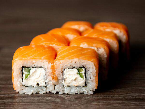 Едакратия - Ролл Филадельфия лосось