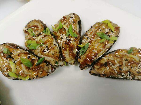 Дрова - Мидии в грибном соусе