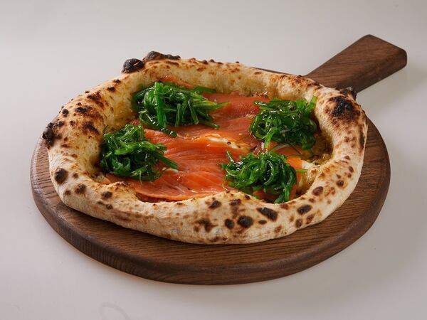 Bocca Pizza - Пицца с лососем