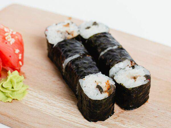 Снекмаркет - Ролл Маки с угрем