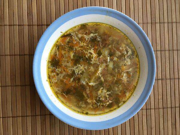 Кафе Мария - Щи зеленые со щавелем и тушенокй