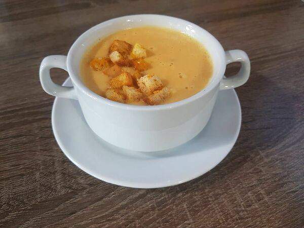 Ланч-кафе Baza Plaza - Крем-суп сырный с курицей