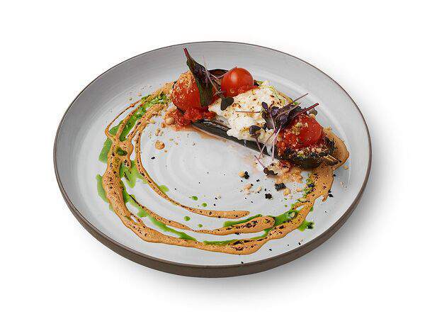 Portofino - Запеченный баклажан с моцареллой и томатами