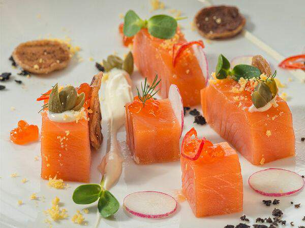 27 причал - Лосось пряного посола с творожным кремом