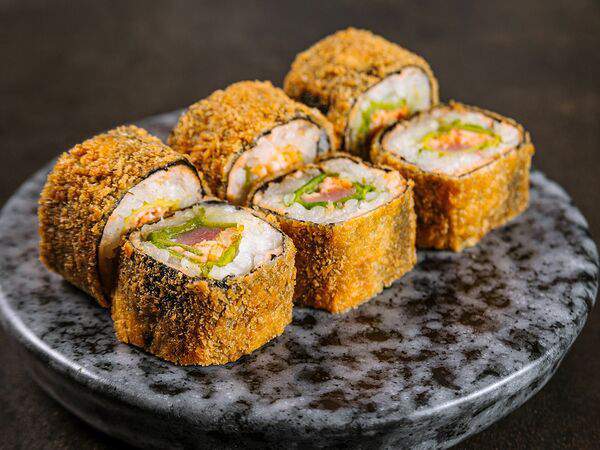 12 - Горячий ролл с крабом