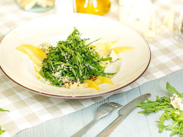 Роял пицца - Салат с грушей