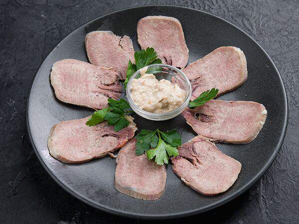 Хачапури и хинкали - Язык с хреном