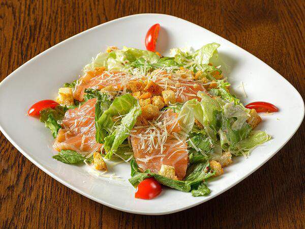 Загородный клуб Солярис - Цезарь с семгой