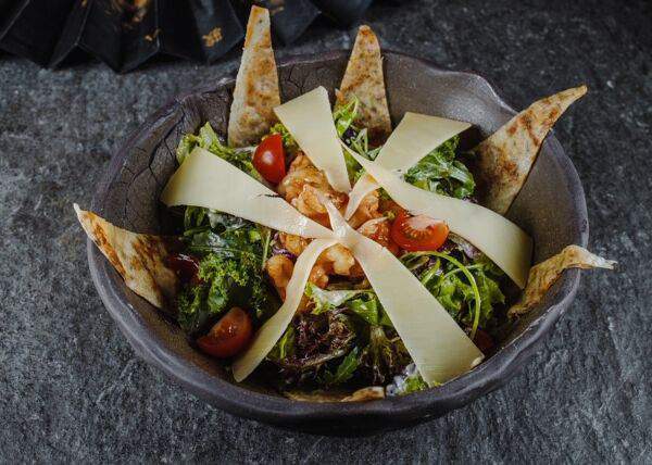 Gray Goose cafe - Малазийский салат с тигровыми креветками